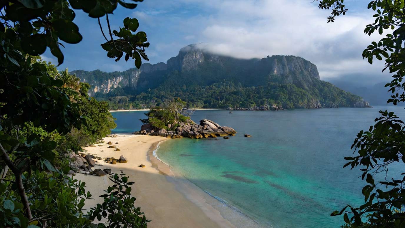 Plage paradisiaque et calme à Koh Kood