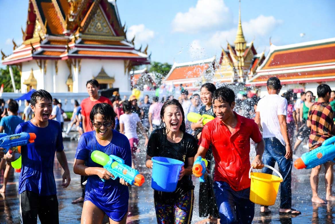 fete Songkran Thailande