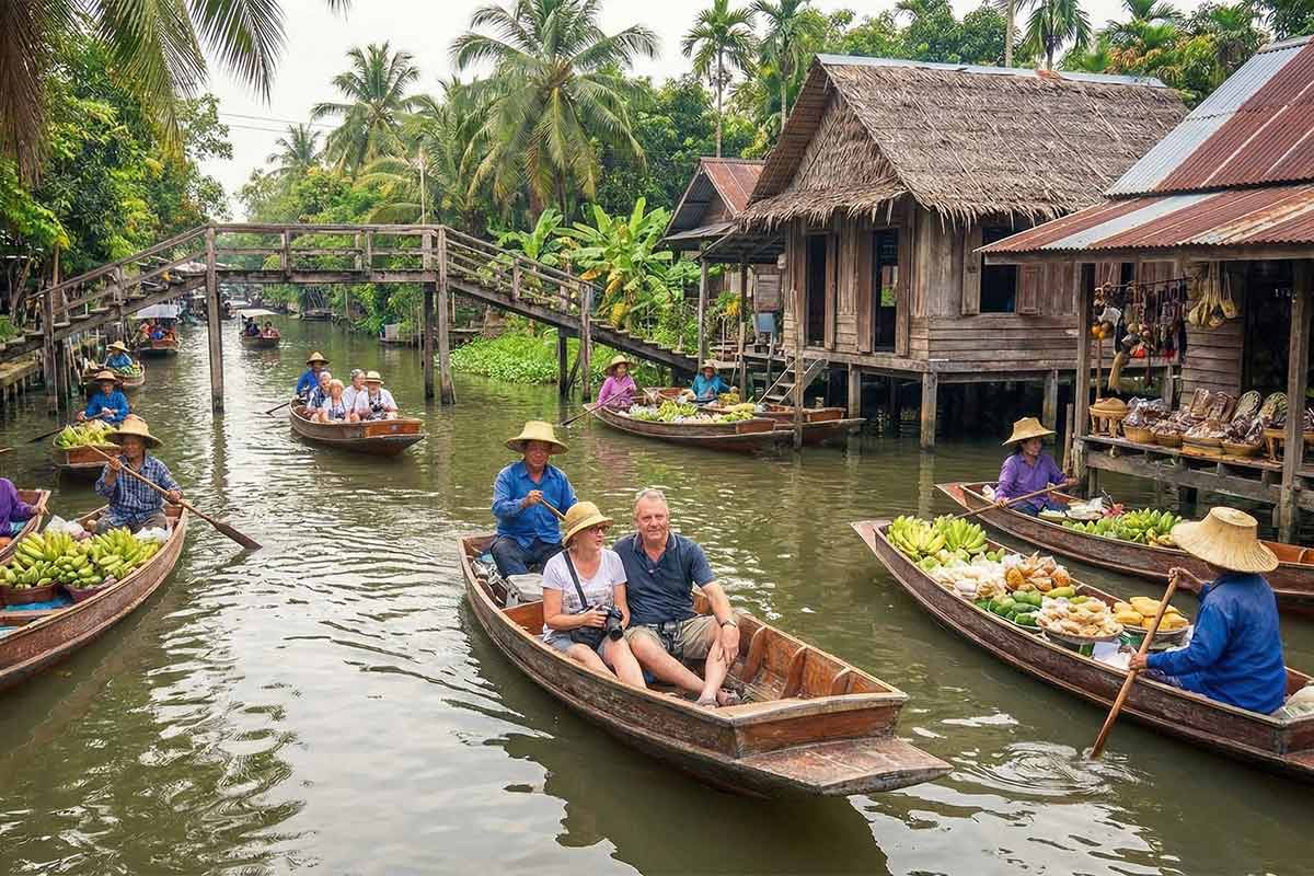 Marché Flottant Tha Kha